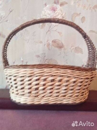 Корзина плетеная большая