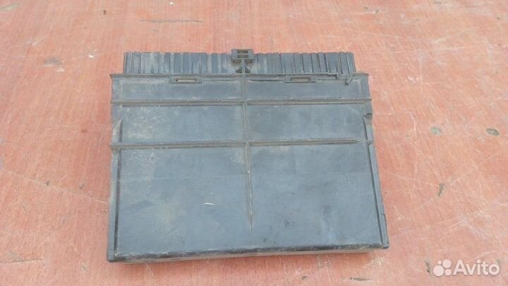 Блок управления центральным замком Ford Fusion 1.4