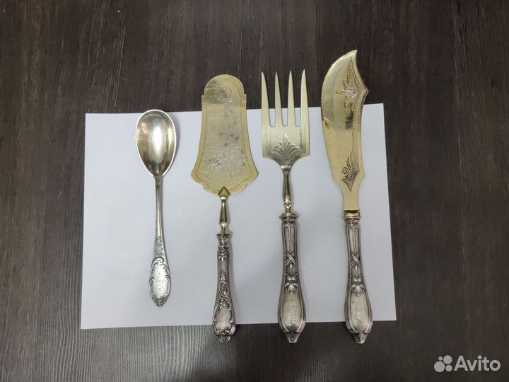 Сервировичный набор. Серебро 875. Позолота