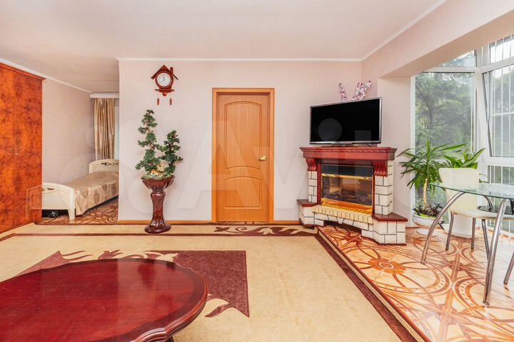 2-к. квартира, 45 м², 4/4 эт.