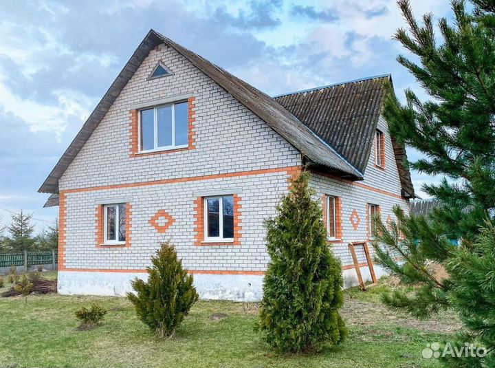 Пластиковые окан и двери