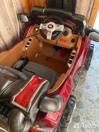 Детский электромобиль бу