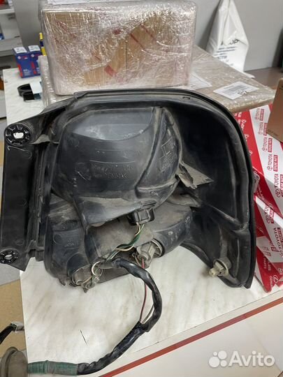 Фонарь задний левый toyota Tercel