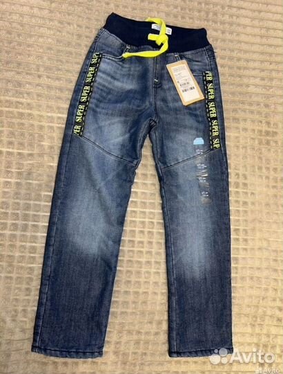Новые джинсы и кофта 110,116 GJ на мальчика