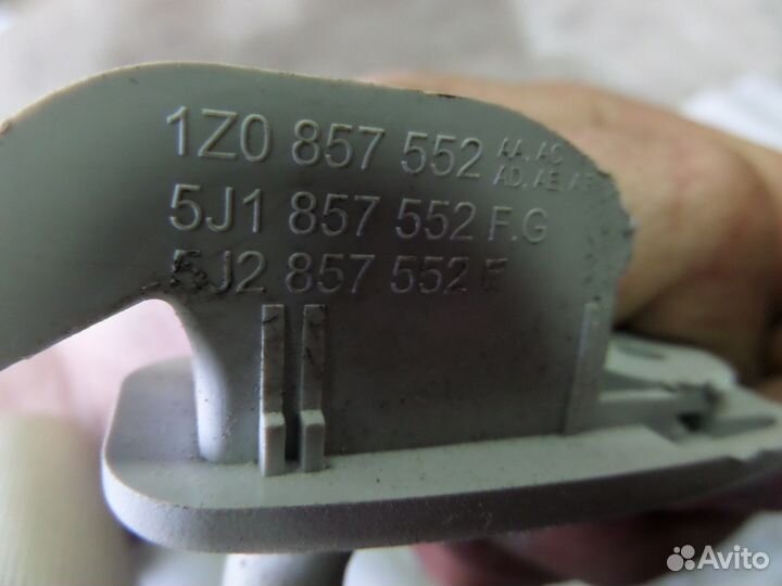 Козырек солнцезащитный правый Skoda Octavia A5