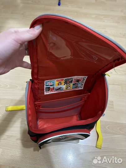 Школьный рюкзак