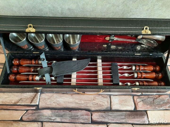 Набор в кейсе 