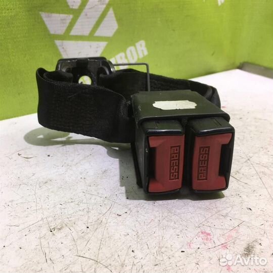 Ответная часть ремня безопасности Рено Меган