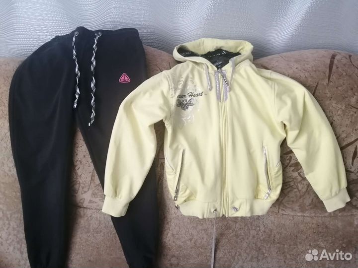 Спортивный костюм для девочки р. 122