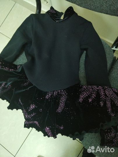 Костюм для фигурного катания