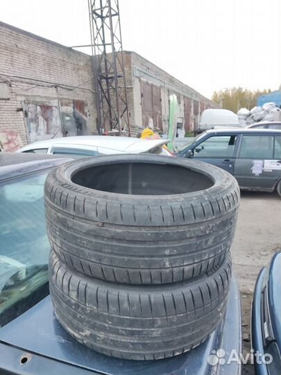 Michelin Pilot Sport 4 S 215/40 R18