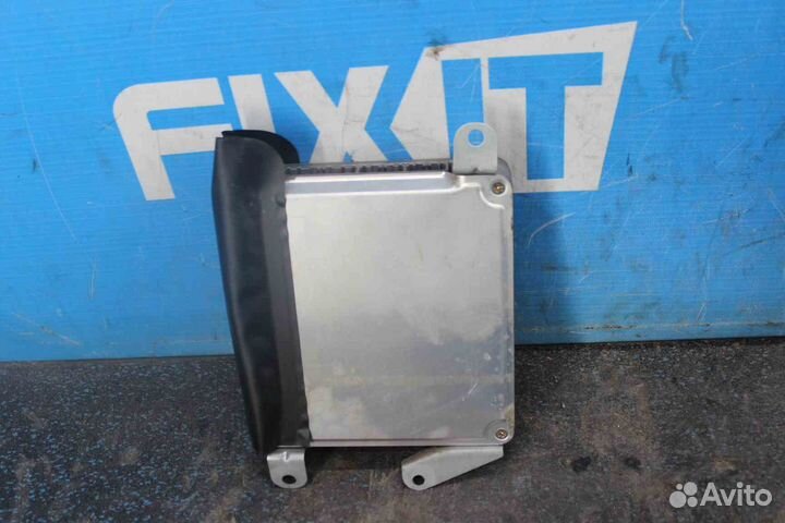 Блок управления двс Toyota Estima Emina (Тойота Эс