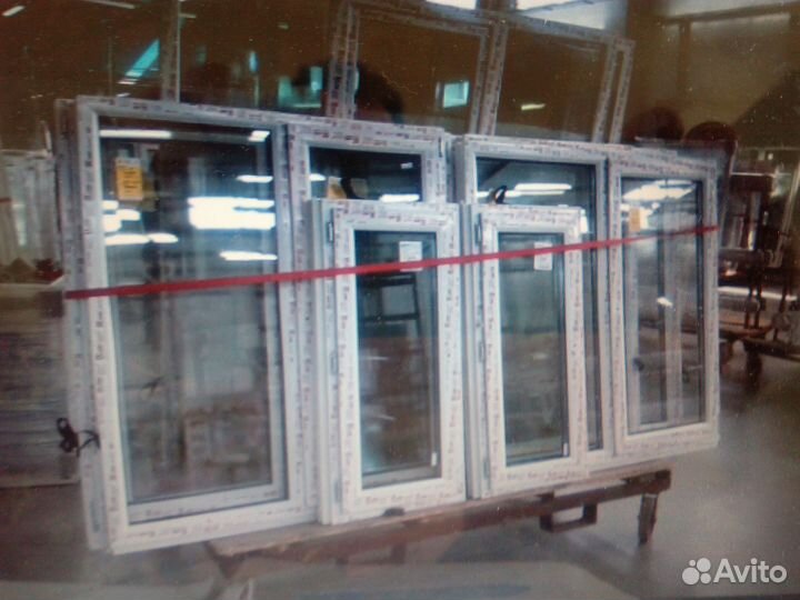 Окна пластиковые и алюминиевые.двери