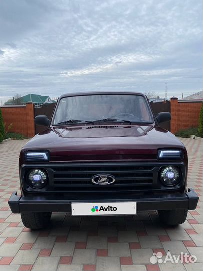 LADA 4x4 (Нива) 1.7 МТ, 2010, 100 000 км