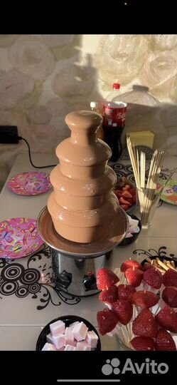 Шоколадный фонтан (аренда)