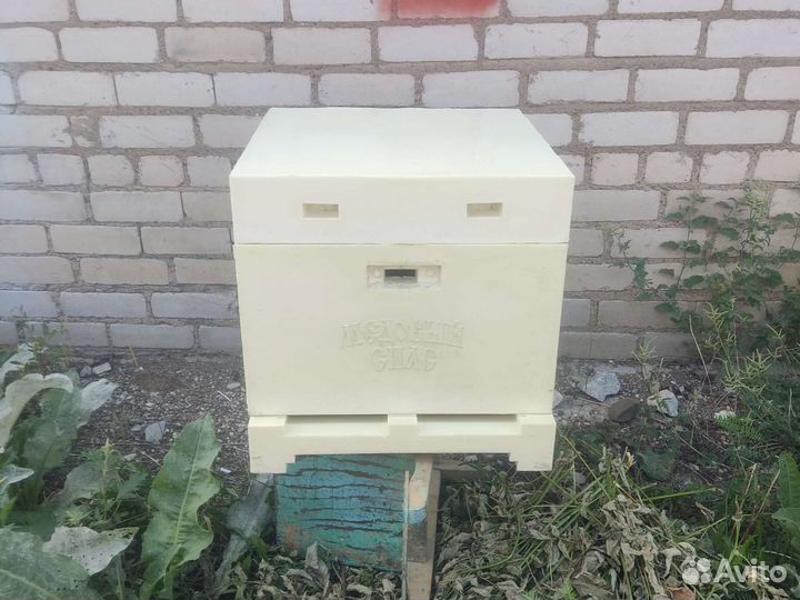 Ульи для пчел из ппу