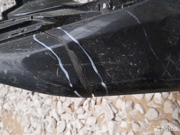 Бампер передний Toyota Camry V70