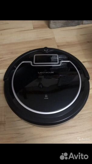 Робот пылесос(б/у)модель B2005Plus