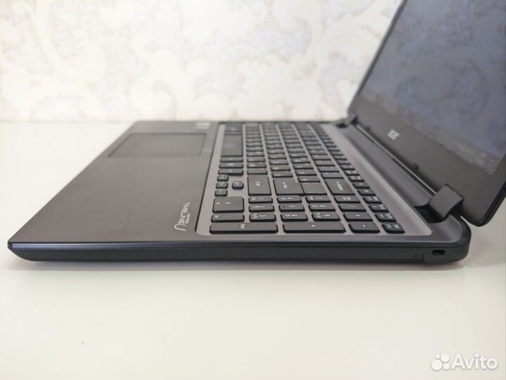 Acer Aspire M3-581(i7/10gb/SSD/2 GPU)