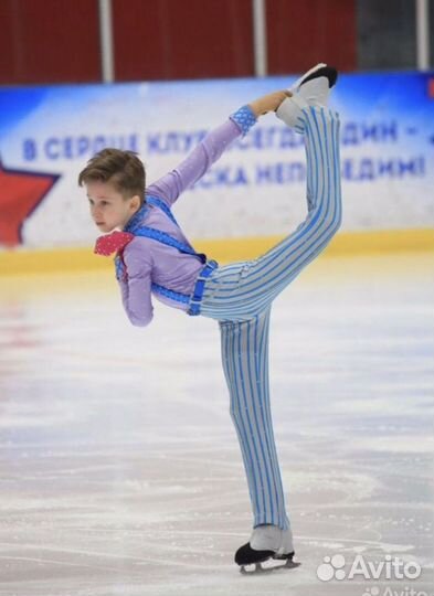 Костюм для выступления фигурное катание