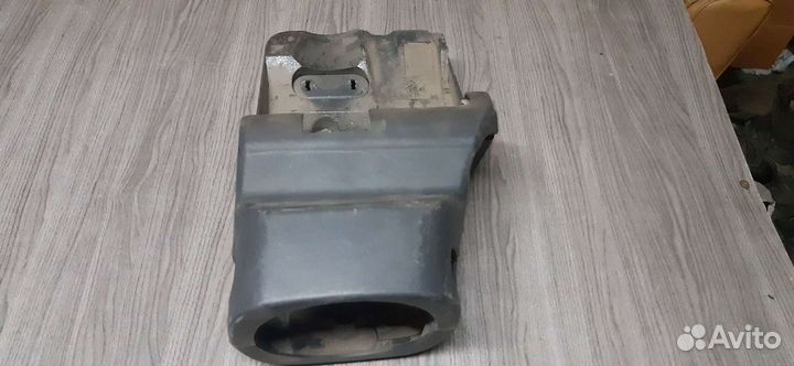 Кожух подрулевой priora