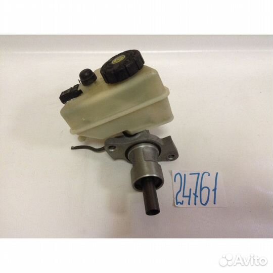 Mercedes E W210 Бочонок тормозной жидкости в сборе