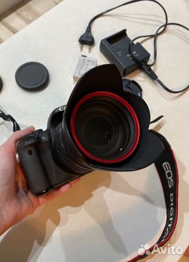 Фотоаппарат Canon 650D + комплект