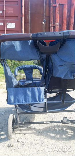 Прогулочная коляска для двойни или погодок,б/у