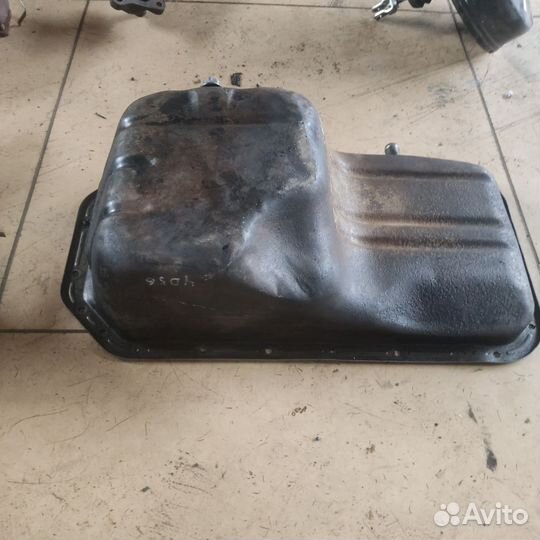 Поддон/ Картер двигателя hyundai / Mitsubishi
