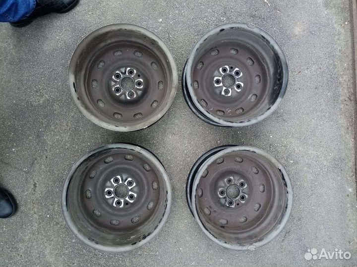 Диски штапмованные R15