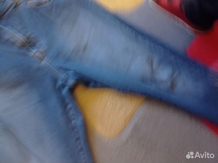 Джинсы как новые, на рост 156-160, 50-52 рр