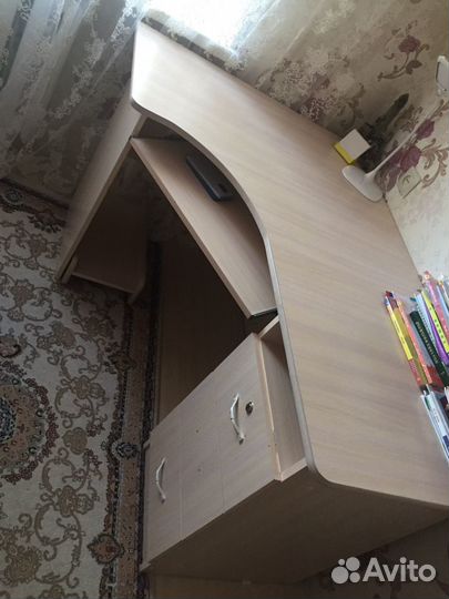 Угловой компьютерный стол бу