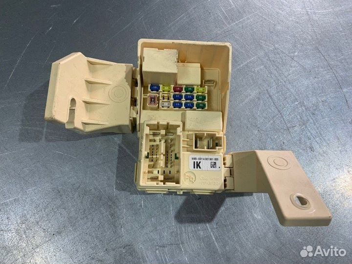 Блок предохранителей задний Genesis G70 седан G4KL