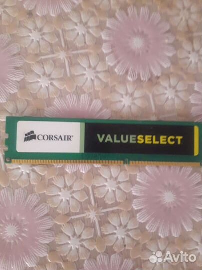 Продам ddr3 1333 4 гб