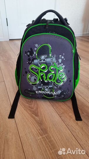 Школьный рюкзак