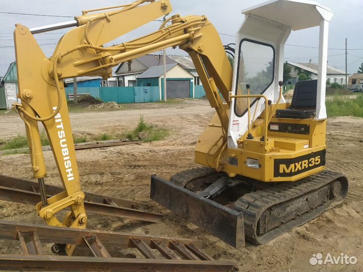 Мини экскаватор