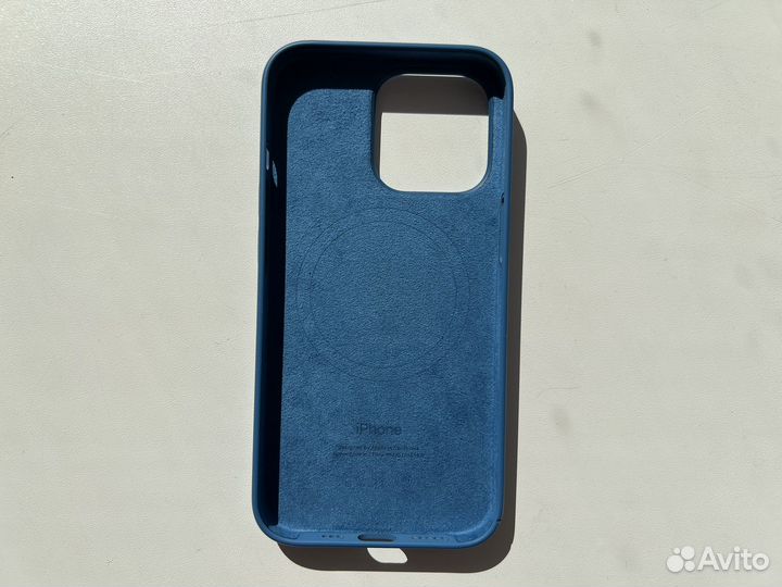 Оригинальный чехол для iPhone 13 Pro с MagSafe