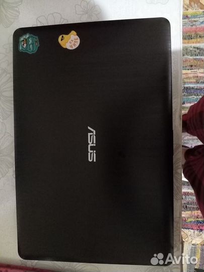 Ноутбук asus