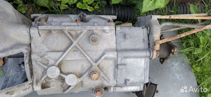 Механическая коробка передач (МКПП) Volvo 940