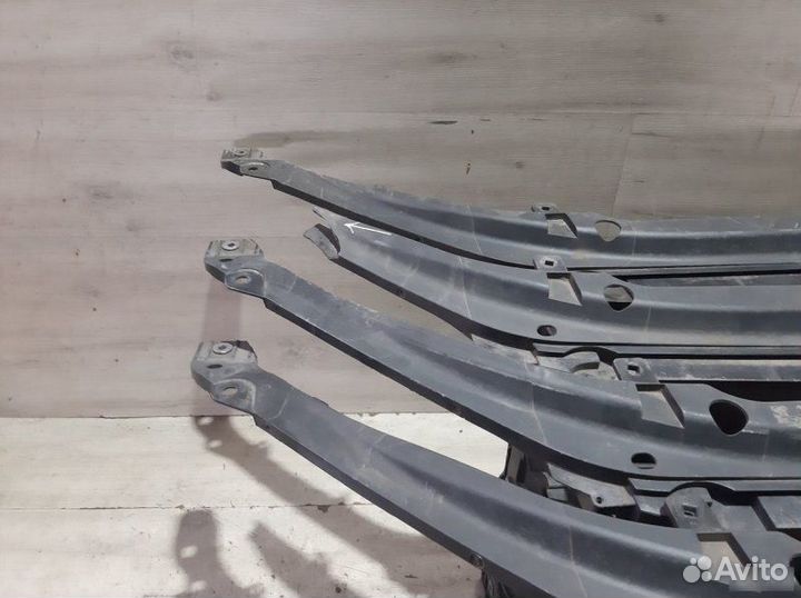 Панель передняя Skoda