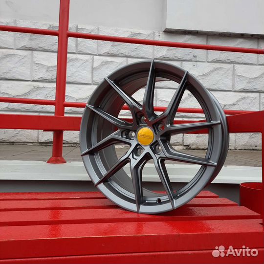 Литой диск Grace R17 5*114.3 ET38 d67.1 u4gra