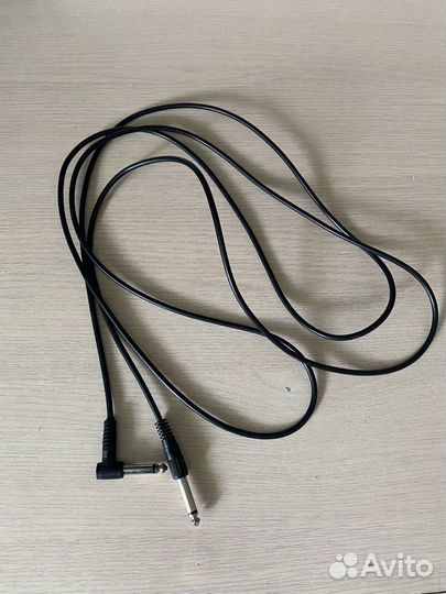 Электрогитара