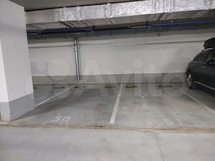 Машиноместо, 14 м²