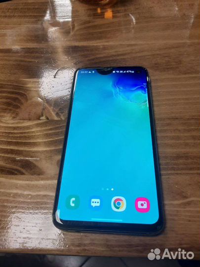 Samsung S10e 6/128Gb