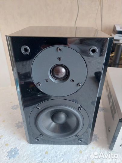 Музыкальный центр yamaha RDX-E700