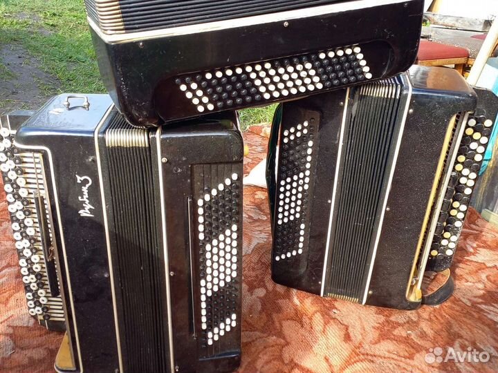 Баян