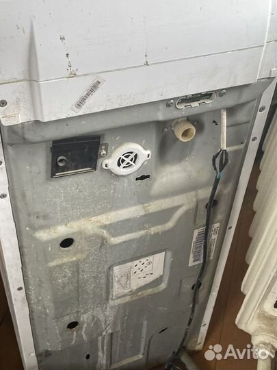 Стиральная машина с вертикальной загрузкой