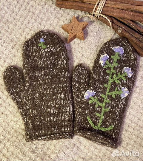 Варежки вязанные