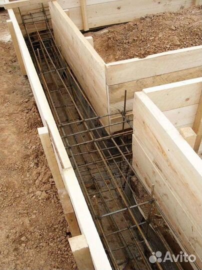 Бригада строителей