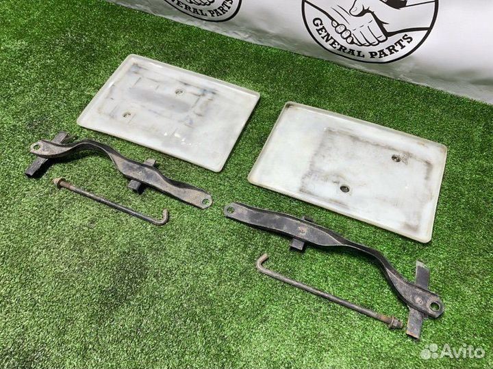 Крепление аккумулятора Toyota Hilux Surf KZN185